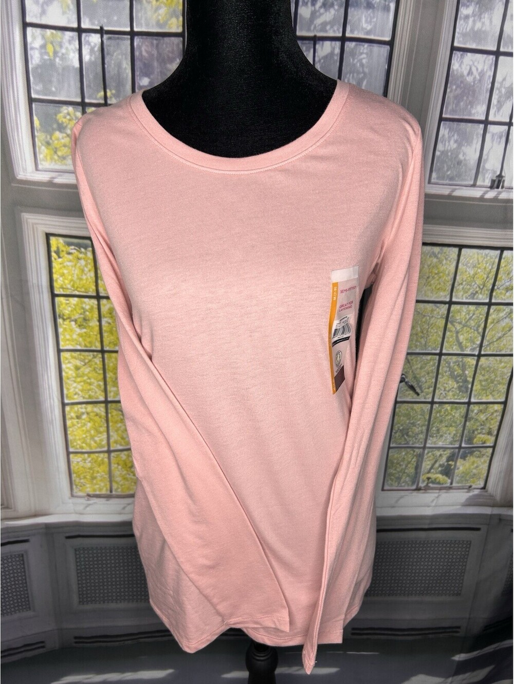 No Bo Pink Long Sleeve Tee Medium Semi-Fitted Soft Layering Shirt Lightweight